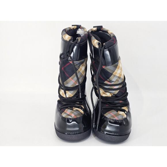 Burberry Snow Ski Moon Boots Size Size 5/6.5